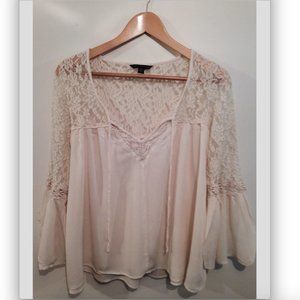 Vintage style Lace Bell Sleeve Blouse